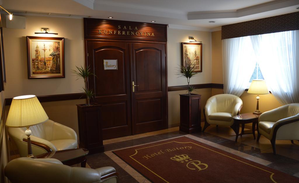 Hotel Batory Tluszcz Luaran gambar