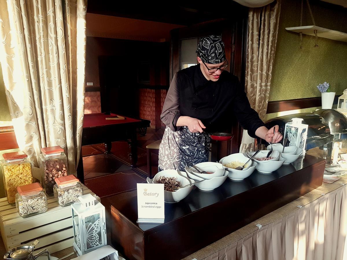 Hotel Batory Tluszcz Luaran gambar