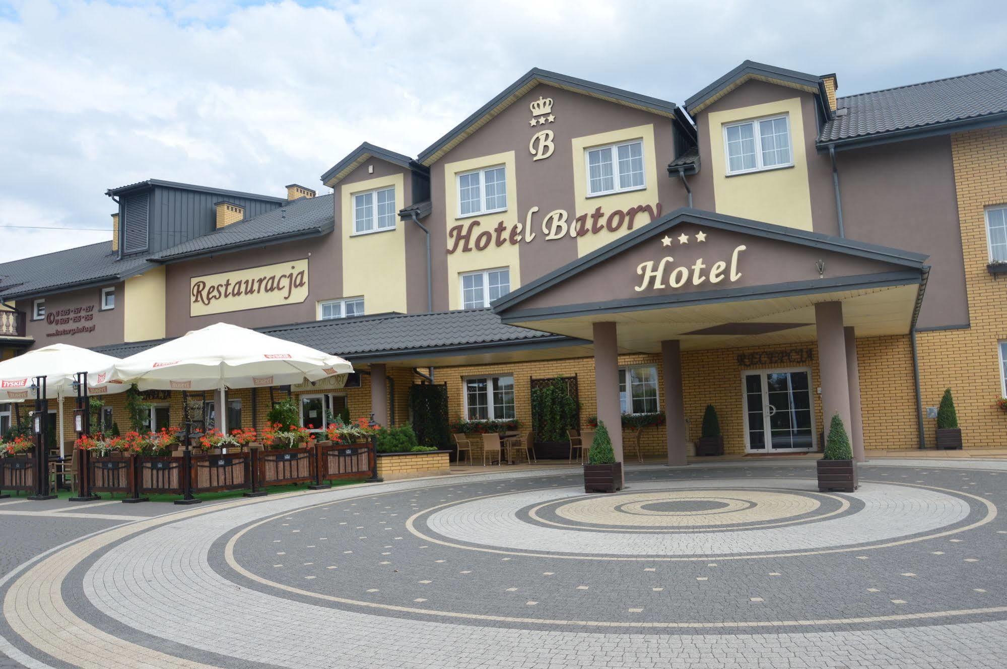 Hotel Batory Tluszcz Luaran gambar